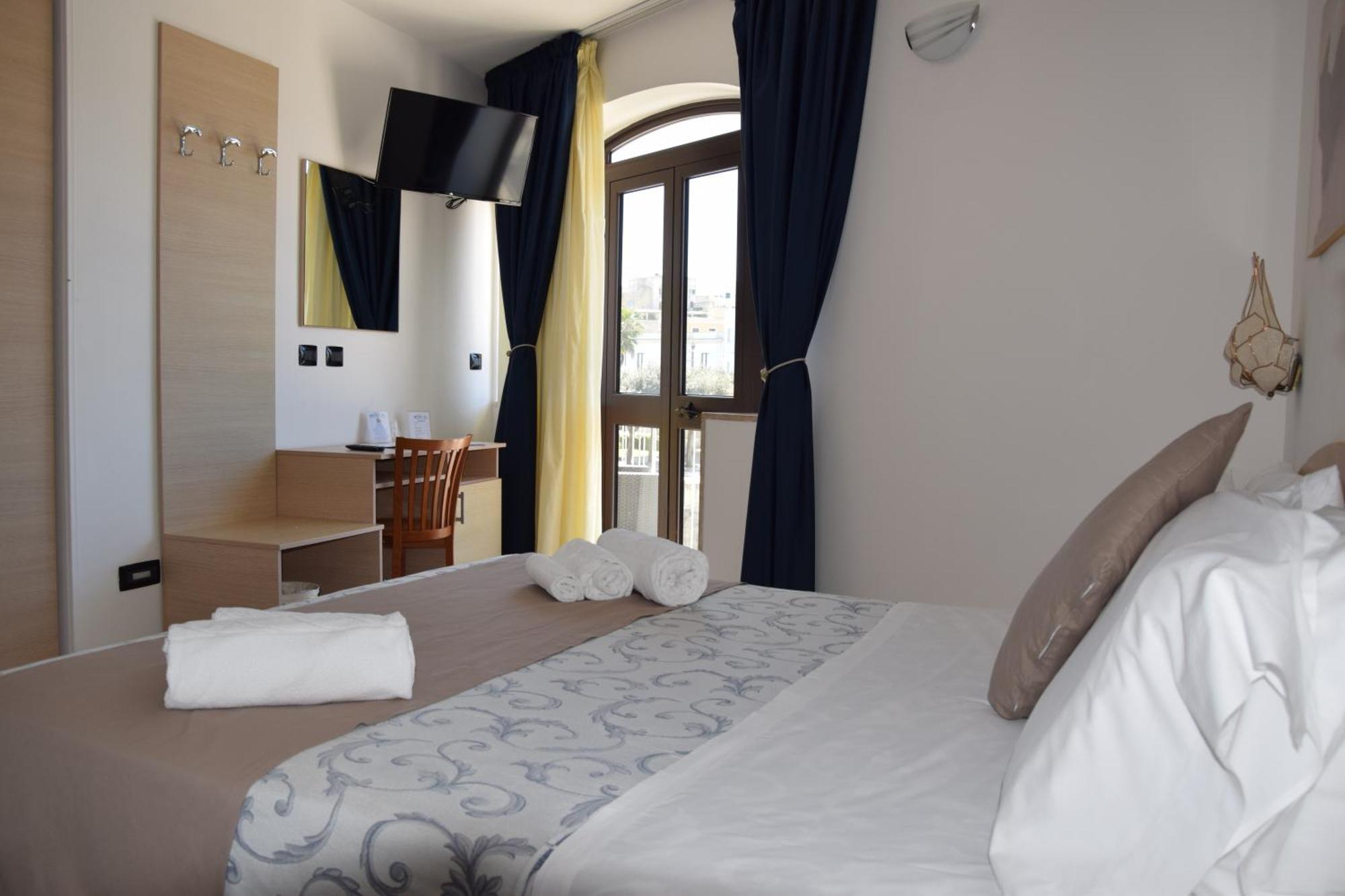Hotel Profumo Di Mare Otranto Ngoại thất bức ảnh